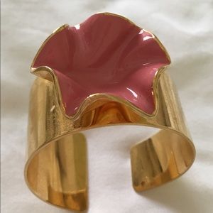 Gold plated Cuff Adjustable Bracelet with Flower